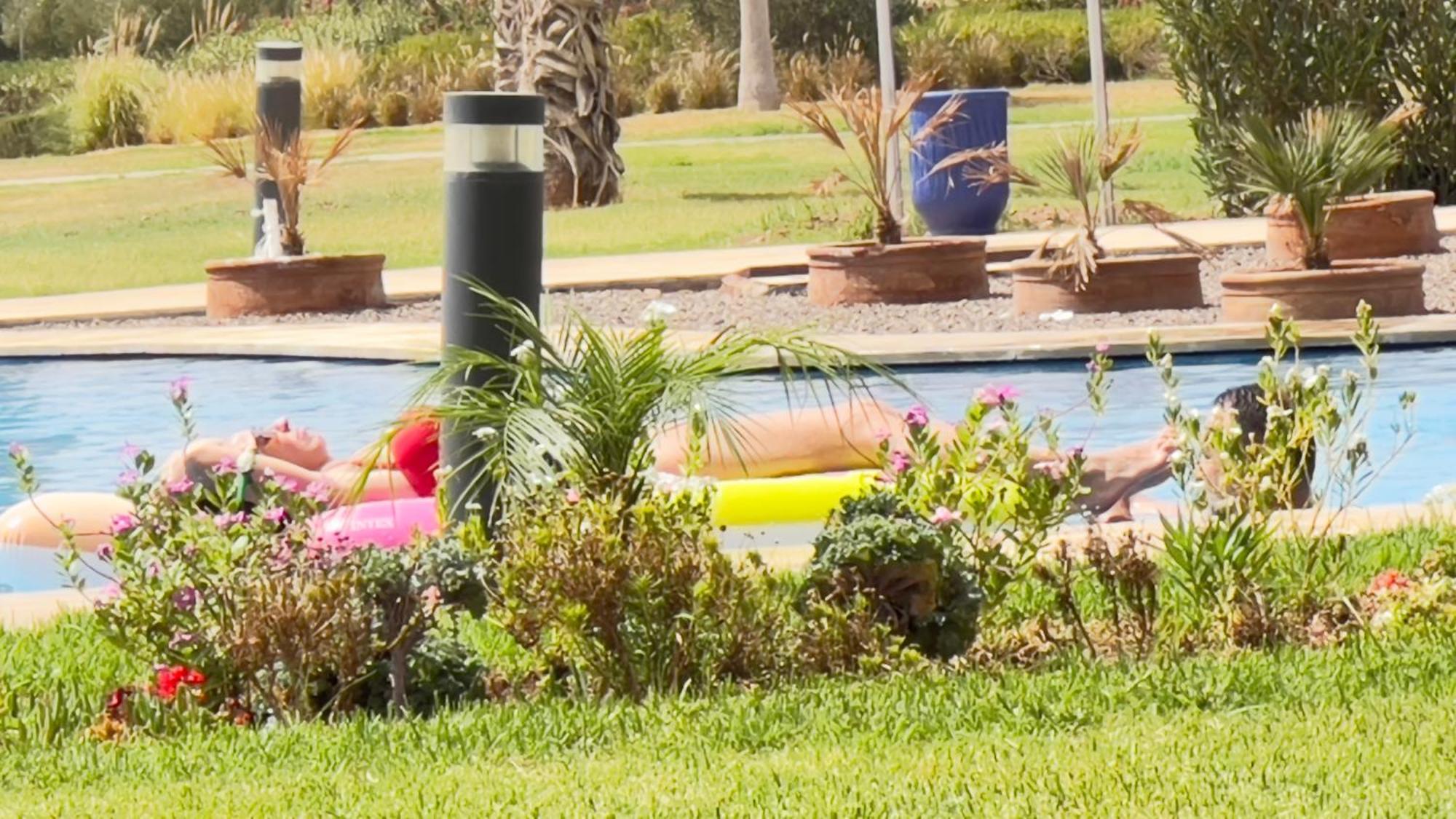 Mini-Villa Situee Dans Une Residence Prestigia A Marrakech, Avec Une Vue Sur La Piscine Et Le Golf Une Securite 24H Sur 24 Et Une Proximite Ideale De L Aeroport 5 Minutes C Est Une Offre Parfaite Pour Des Vacances Marrakesh Eksteriør bilde
